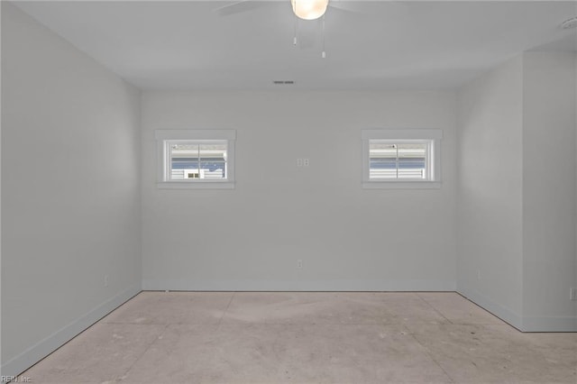 empty room with ceiling fan