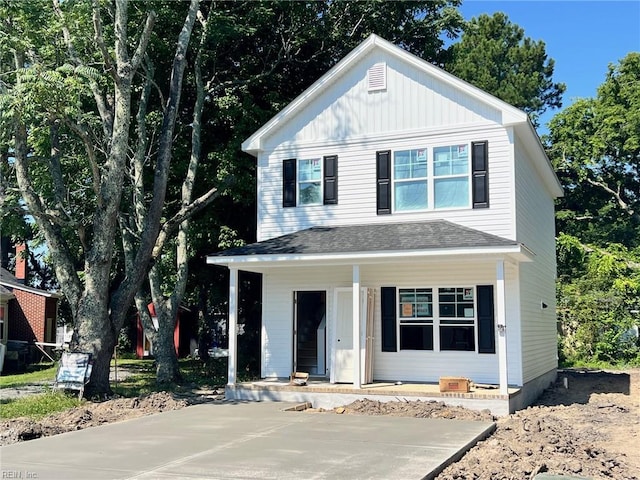 view of front of property with covered porch