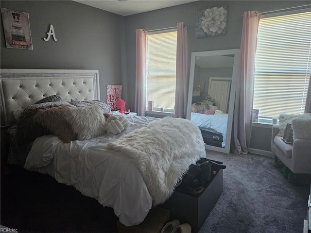 bedroom featuring carpet floors