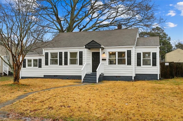 428 Hampton Roads Ave, Hampton, VA 23661 - view of front facade with a front yard