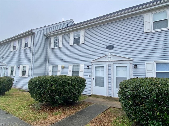 view of townhome / multi-family property