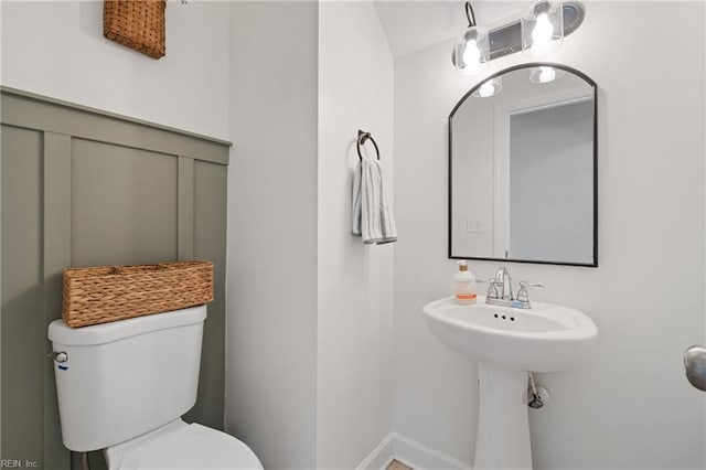 2608 River Watch Dr, Suffolk, VA 23434 - bathroom featuring toilet