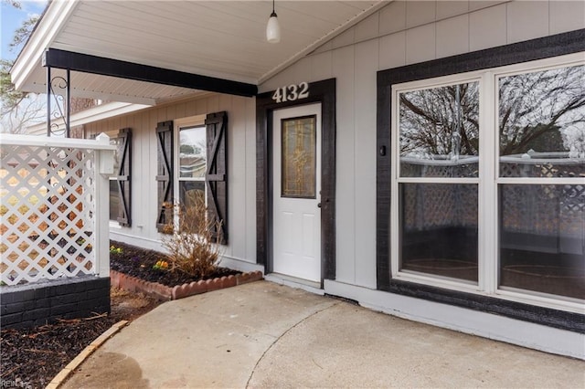 view of entrance to property