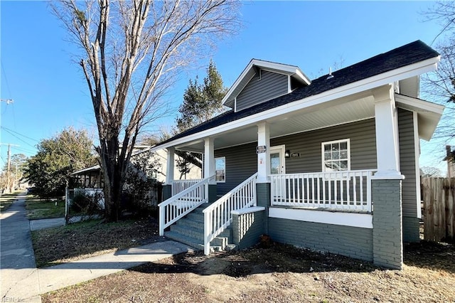 view of front of home featuring a porch