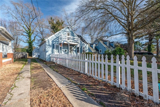 view of front of property