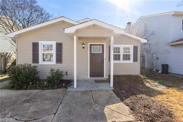 view of front of property with a patio area