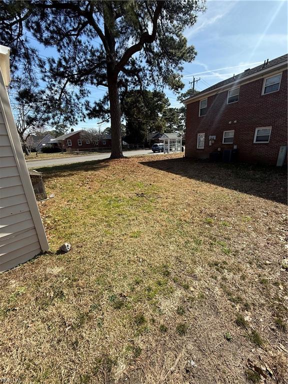 Listing photo 2 for 05AC Bainbridge Blvd, Chesapeake VA 23324