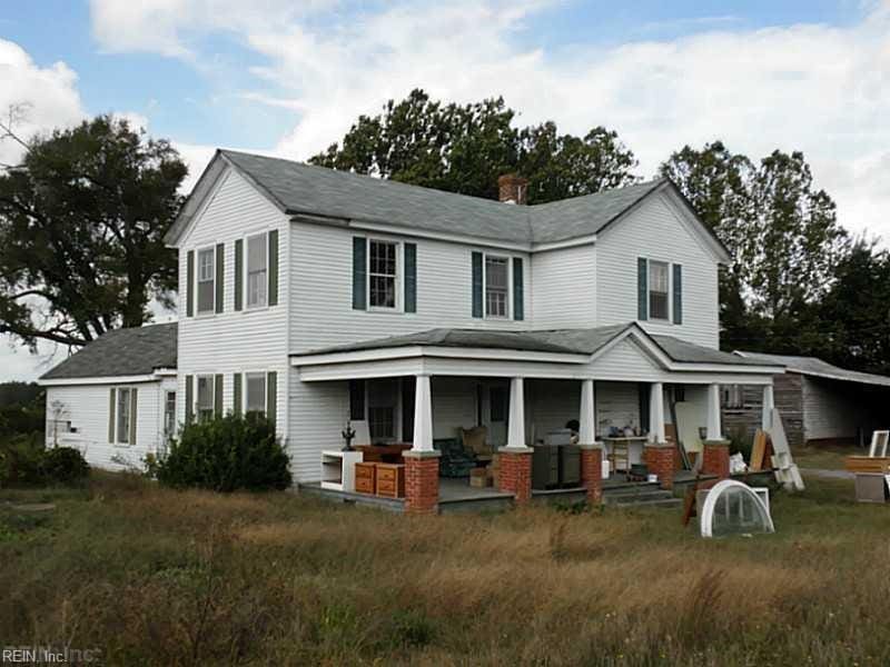 view of front of home with a porch