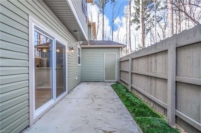 view of patio featuring a fenced backyard