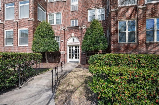 Listing photo 2 for 800 Gates Ave Unit C2, Norfolk VA 23517