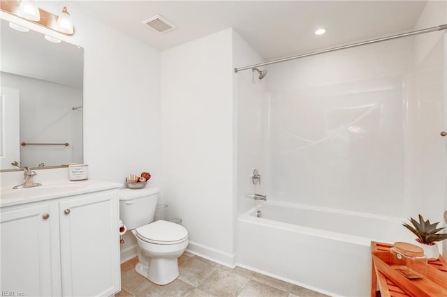 full bathroom featuring shower / washtub combination, visible vents, toilet, vanity, and baseboards