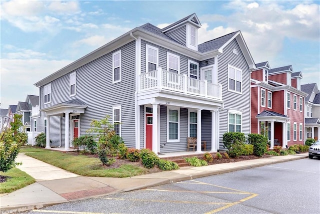 view of front facade featuring a residential view