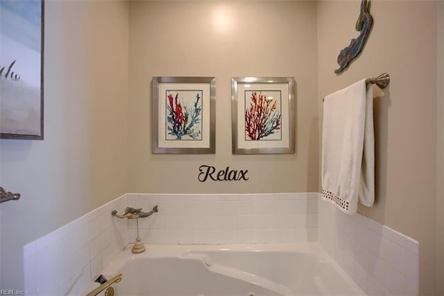 full bathroom featuring a garden tub