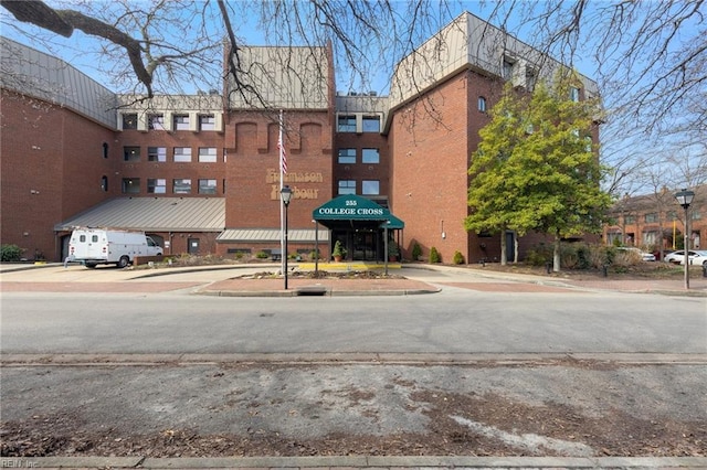 255 College Cross Rd Unit 89, Norfolk, VA 23510 - view of property