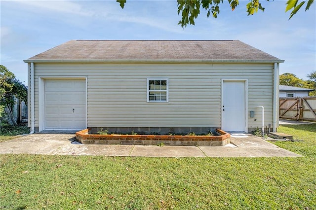 garage featuring fence