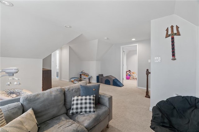 interior space featuring lofted ceiling, carpet flooring, baseboards, and recessed lighting