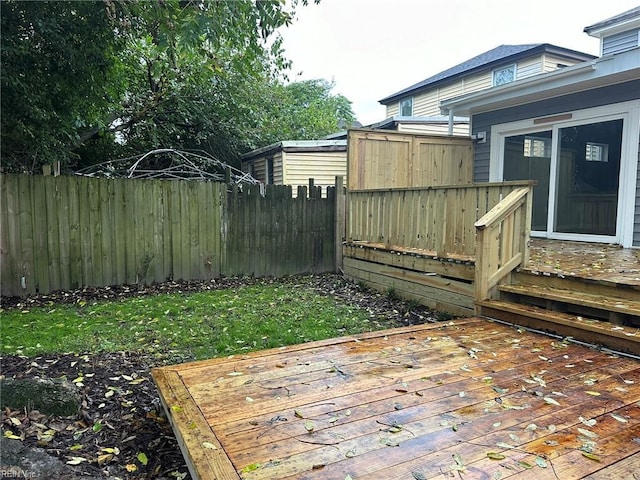 deck featuring fence