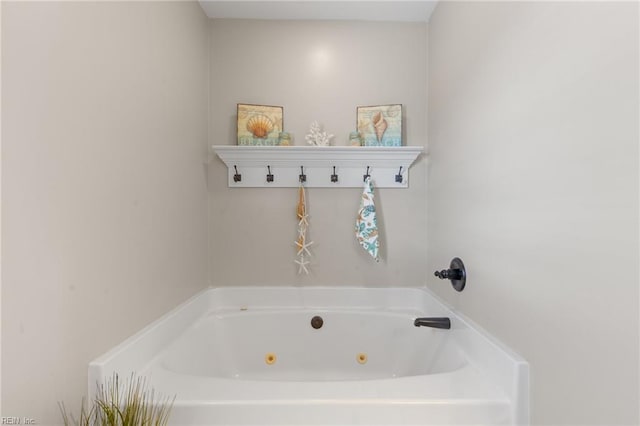 bathroom featuring a whirlpool tub