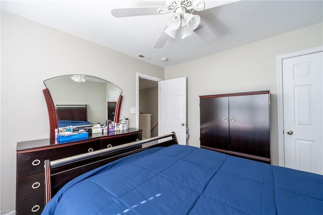 bedroom with visible vents and ceiling fan