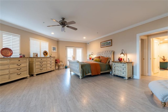 bedroom featuring ceiling fan, recessed lighting, baseboards, ornamental molding, and light wood finished floors