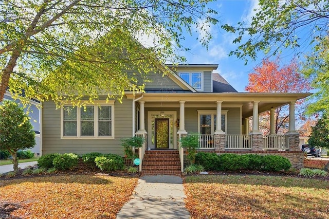 craftsman inspired home featuring a porch