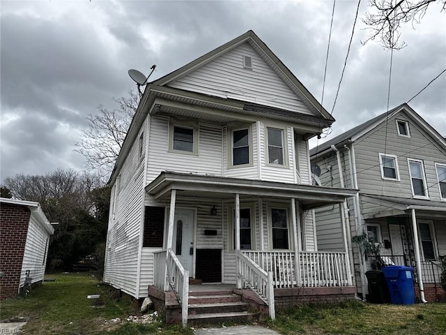 view of front of property featuring a porch