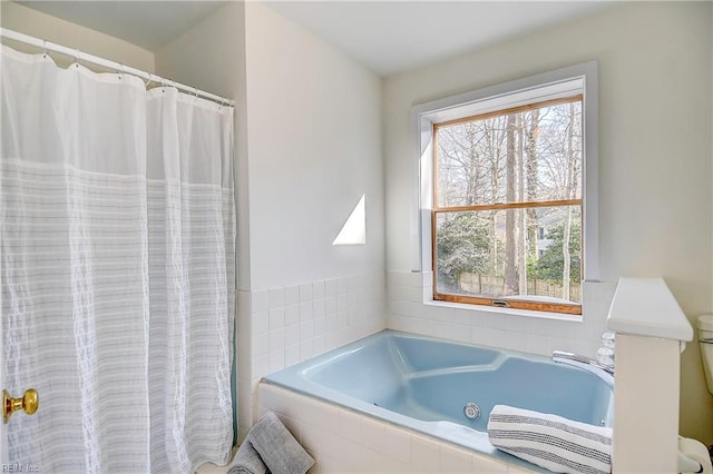 bathroom featuring a jetted tub