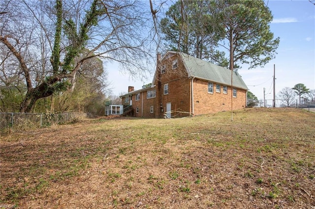 view of yard featuring fence