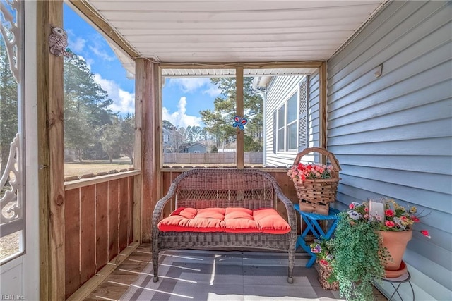 view of sunroom / solarium