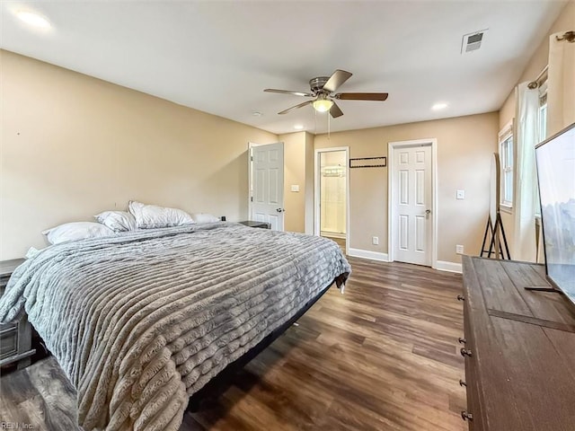 bedroom featuring baseboards, visible vents, a ceiling fan, wood finished floors, and recessed lighting