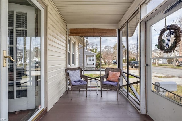 view of sunroom / solarium