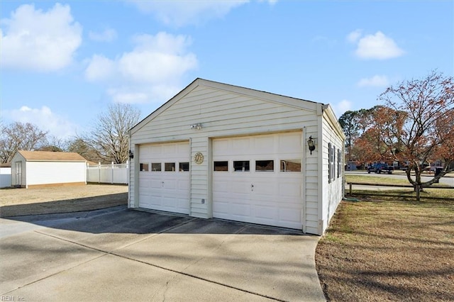 view of detached garage