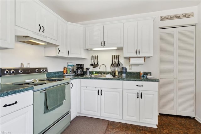 kitchen with under cabinet range hood, a sink, white cabinets, electric stove, and dark countertops