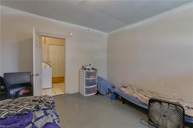 bedroom with washer / clothes dryer