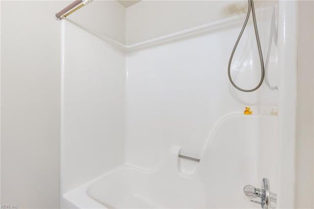 full bathroom featuring bathing tub / shower combination