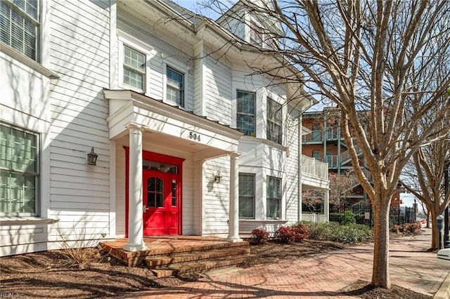 view of property entrance