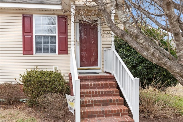 view of property entrance