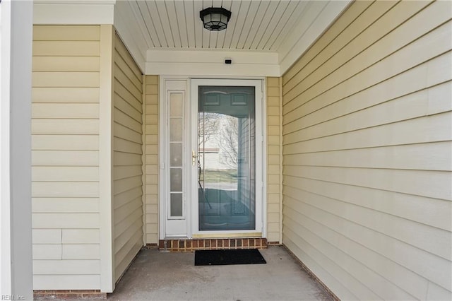 view of property entrance