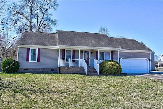 view of front of house with crawl space, driveway, covered porch, and a front lawn