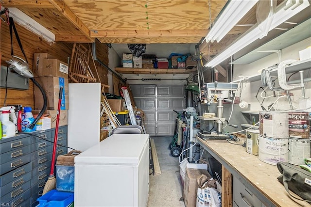 garage featuring fridge