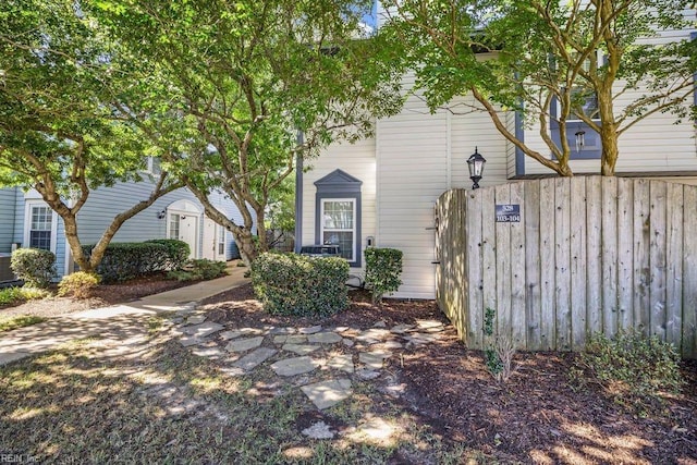 view of front of property with fence