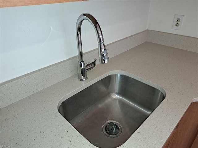 room details featuring a sink