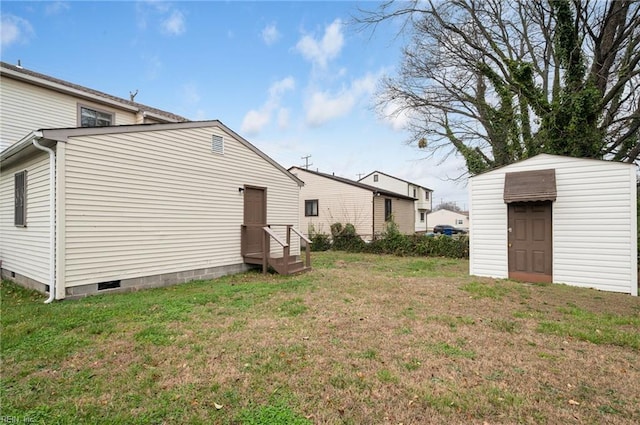 2118 Madison Ave, Newport News, VA 23607 - view of yard with an outdoor structure