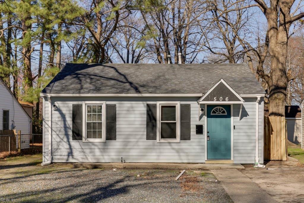 506 Marion Rd, Hampton, VA 23663 - view of front facade featuring roof with shingles and fence