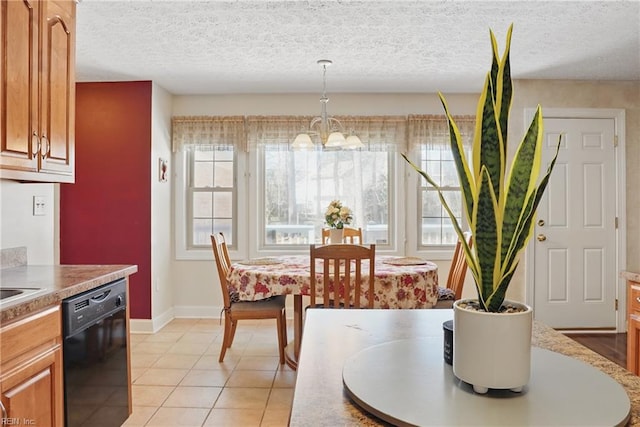 421 Richneck Rd, Newport News, VA 23608 - dining room featuring baseboards, a textured ceiling, a notable chandelier, and light tile patterned floors