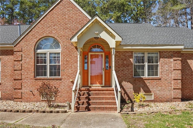 421 Richneck Rd, Newport News, VA 23608 - view of front facade with brick siding and a shingled roof