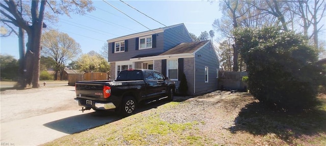 1116 Faubus Dr, Newport News, VA 23605 - view of side of property featuring fence