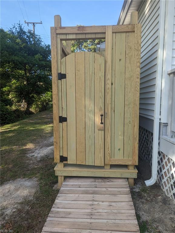 38 Callis Ln, Deltaville, VA 23043 - view of outdoor structure