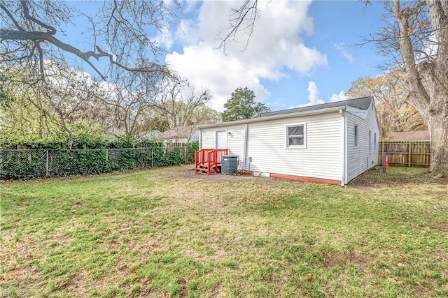 816 Westwood Ave, Hampton, VA 23661 - rear view of property with a lawn, a fenced backyard, and cooling unit