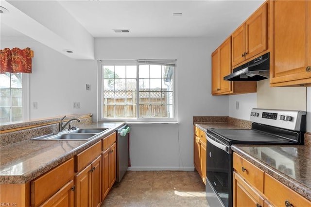 724 Oleander Cir, Virginia Beach, VA 23464 - kitchen featuring visible vents, appliances with stainless steel finishes, under cabinet range hood, a sink, and brown cabinetry